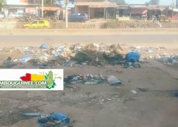 Conakry face aux premières pluies : Chaos urbain et montée des déchets 