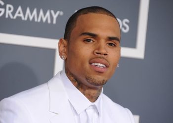Royaume Uni : Chris Brown arrêté  pour avoir agressé un producteur à Londres