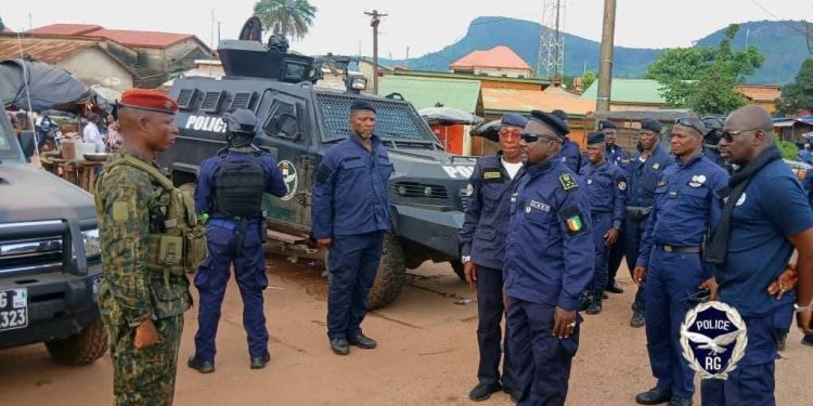 Référendum du 21 septembre : le Directeur Général de la Police Nationale inspecte le dispositif sécuritaire à Conakry