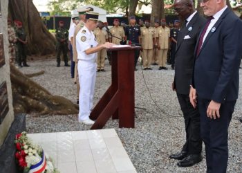 Commémoration émouvante à Conakry : la France et la Guinée rendent hommage aux héros de 14-18