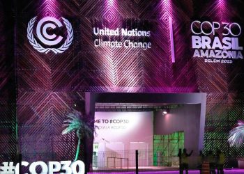 COP30 : Lancement harmonieux à Belém malgré les tensions, Stiell alerte « nous n’en faisons pas assez » et pousse la feuille de route à 1 300 milliards $ pour sauver le climat