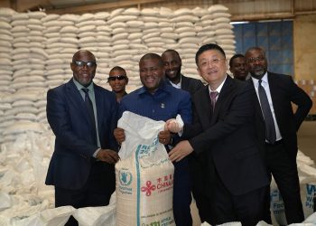 Guinée : La Chine offre 2 102 tonnes de vivres pour nourrir 42 000 personnes vulnérables