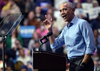 « Ça doit cesser » : Barack Obama dénonce une dérive inquiétante après le meurtre d’Alex Pretti