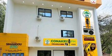 Lancement officiel de Conakry FM : La nouvelle voix de la capitale guinéenne arrive sur 105.5 MHz