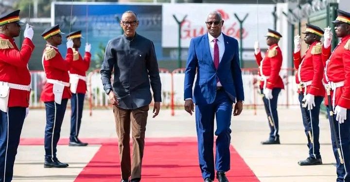 Kagame à Conakry : un soutien de poids pour l’investiture historique de Mamadi Doumbouya