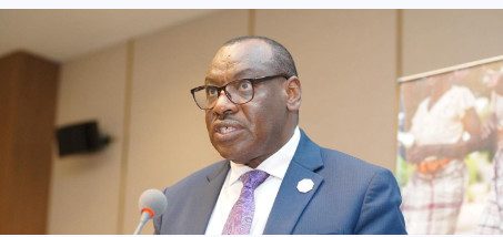 SOMMET UA 2026. « L’aide sanitaire a chuté de moitié » : Claver Gatete lance l’alerte sur la souveraineté sanitaire de l’Afrique