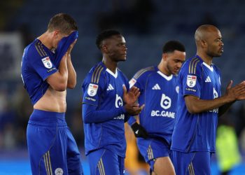 Séisme en Angleterre : 10 ans après le titre historique, Leicester relégué en troisième division
