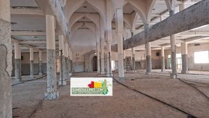 Vue intérieure de la grande mosquée Karamoko Alpha mo Labé en rénovation.©️Bambouguinee.com 8 février 2025