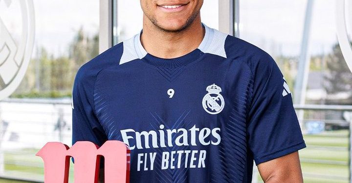 Foot : Kylian Mbappé élu joueur de la saison au Réal Madrid