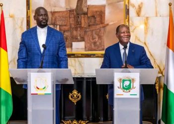 Doumbouya en Côte d’Ivoire : une visite fraternelle sous le signe de la coopération