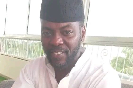 Pascal Feindouno embrasse l’Islam et devient Mohamed Lamine