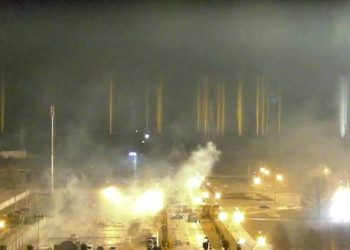 Guerre et nucléaire : pourquoi viser une centrale est un crime interdit par le droit international