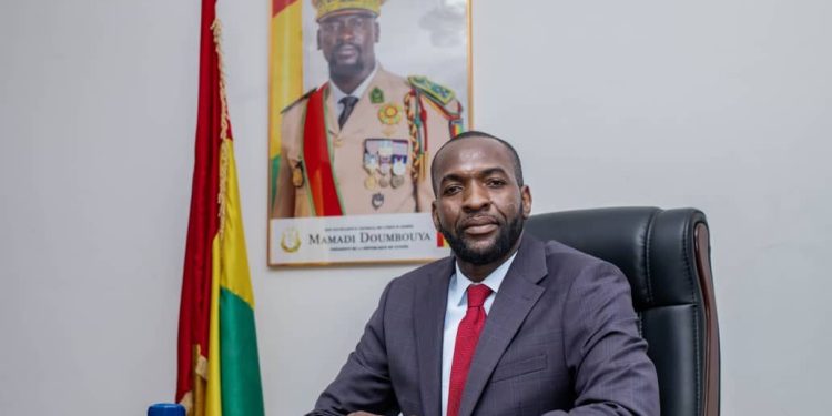 Discours de prise de fonction de Monsieur Mamoudou DIANE, Directeur Général de l’Agence Nationale de l’Assainissement et de Salubrité Publique – ANASP