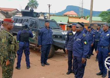 Référendum du 21 septembre : le Directeur Général de la Police Nationale inspecte le dispositif sécuritaire à Conakry