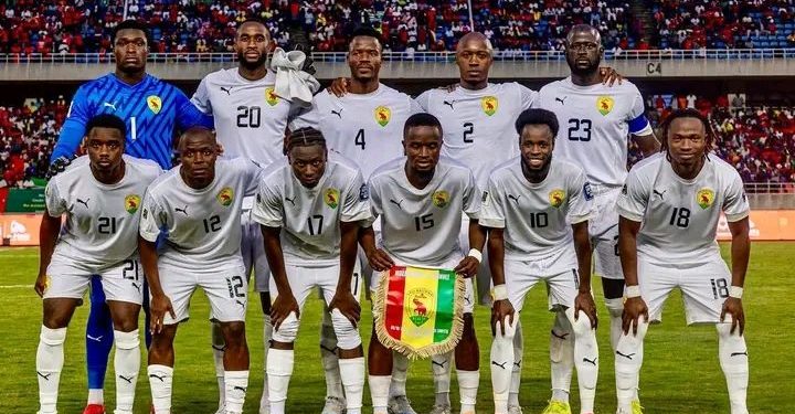 Eliminatoires Mondial 2026 : Le Syli National s’impose au Mozambique grâce au doublé d’un nouveau héros