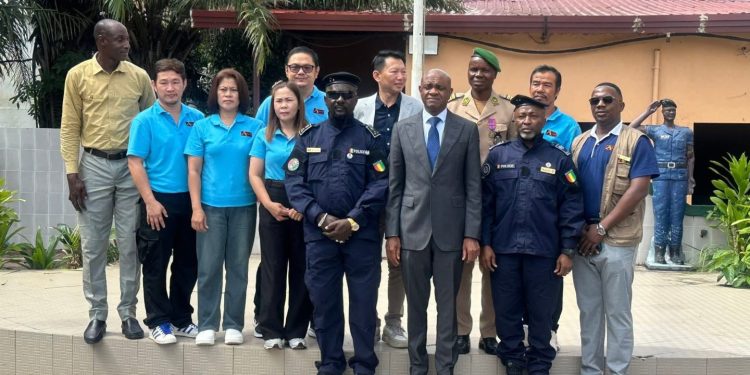 Guinée : Un partenariat thaïlandais pour moderniser l’uniforme de la Police nationale