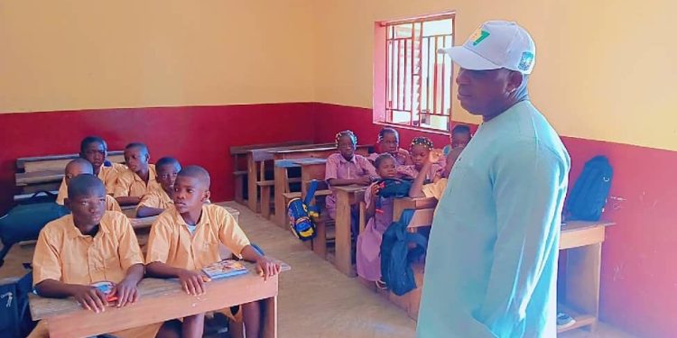 Rentrée scolaire 2025-2026 : À Kassa, le PDS Abou Samaké appelle à la responsabilité collective pour une année réussie