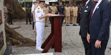 Commémoration émouvante à Conakry : la France et la Guinée rendent hommage aux héros de 14-18