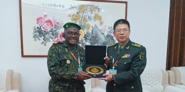 Guinée à l’honneur à Pékin : le DG Santé Armées porte haut la voix africaine à la 5e Conférence Sino-Africaine de Médecine Militaire