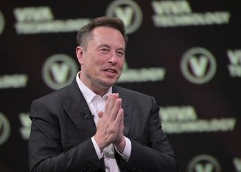 Tesla : Elon Musk pourrait décrocher un pactole d&rsquo;1 000 milliards de dollars, validé à 75 % par les actionnaires !