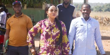 Présidentielle en Guinée : Forte mobilisation et scrutin paisible à Noukounka, constate Wodia Magassouba Directrice locale de la campagne