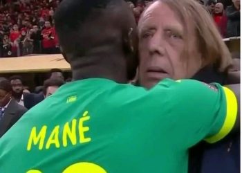 Le moment décisif où Claude Le Roy a convaincu Sadio Mané de ne pas abandonner : « À ta place, je reviens jouer »