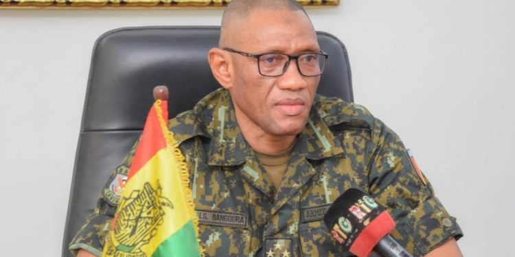 Crise à la frontière : l’armée guinéenne interpelle 16 militaires sierra-léonais après une incursion armée sur le sol guinéen