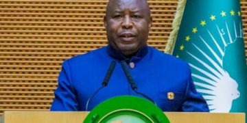 UA. Évariste Ndayishimiye prend les rênes de l&rsquo;Union africaine : l&rsquo;Afrique durcit le ton face aux putschistes. Quel cap pour le continent ?