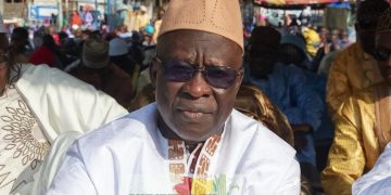 Dr Koureissy Condé a accompli la prière de l’Aïd el-Fitr à Nongo : un appel vibrant à la paix, l’unité et la prospérité pour la Guinée