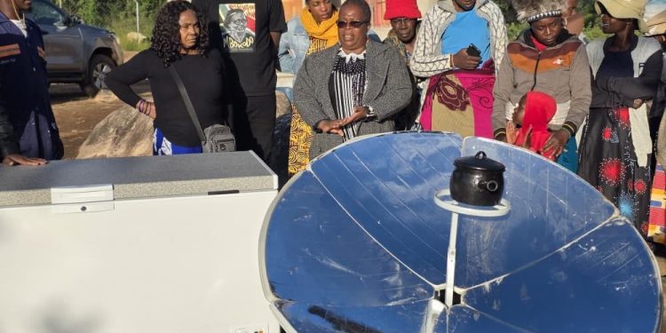 Zimbabwe : Des voix féministes réclament justice dans le contexte de l’essor des minéraux critiques, tandis que les femmes appellent à l’inclusion et au pouvoir.