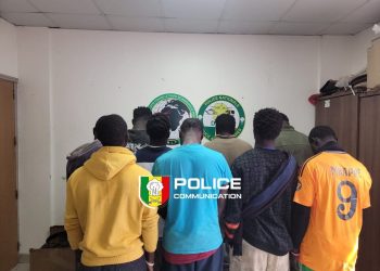 Sénégal – Trafic de migrants : 14 Guinéens interceptés en mer, 9 suspects déférés à la justice
