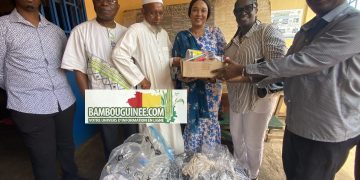 Diaka Cissé, une Guinéenne du Canada fait vibrer son cœur à travers sa Fondation Redonner sans Distinction : belle donation à l’école Roi Fayçal de Dixinn