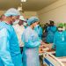 Drame de Kangolia : le Premier ministre Amadou Oury Bah au chevet des victimes brûlées à Donka