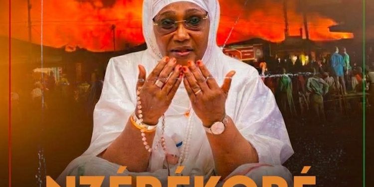 Incendie du marché de Nzérékoré : Maïmouna Yombouno adresse un message de solidarité poignant