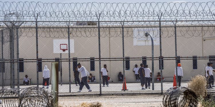 États-Unis : l’ONU réclame des enquêtes sur la hausse des décès de migrants en détention