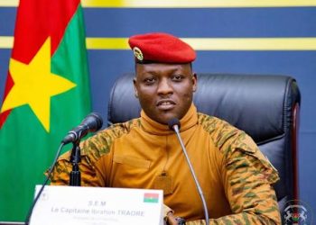 Burkina Faso : Le gouvernement rend obligatoire une autorisation ministérielle pour étudier à l’étranger