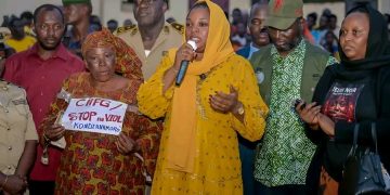 Mandiana : la ministre de la Femme se rend à Dioma-Balandou après un viol collectif