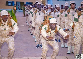Burkina Faso – Casernes et discipline : la Présidence plonge sa 2e cohorte de cadres dans l’immersion militaire