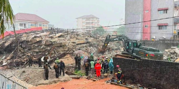 Guinée – Effondrement de deux immeubles à Ratoma : 5 morts et 7 survivants, dont 3 blessés