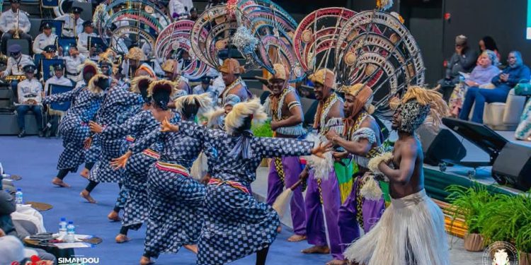 Sierra Leone : Les Ballets Africains de Guinée enflamment le Sommet de la CEDEAO à Lungi et signent un grand retour