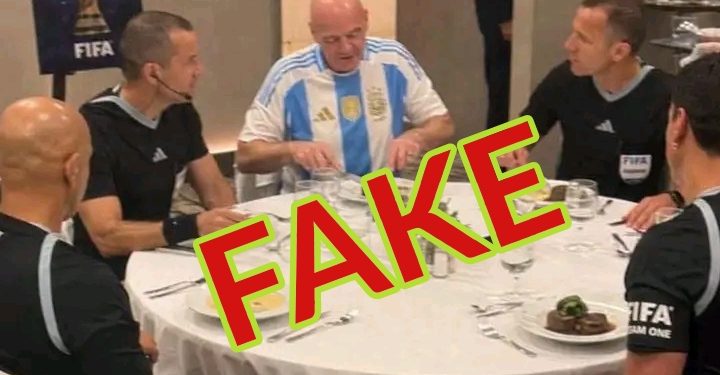 FAUX : Trump espionne les arbitres FIFA en plein dîner… Cette photo virale est une pure création IA !