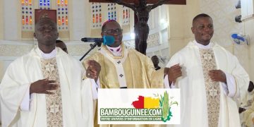 Ordination sacerdotale à Conakry : Deux jeunes prêtres guinéens Kourouma et Tolno s’engagent pleinement au service du Christ