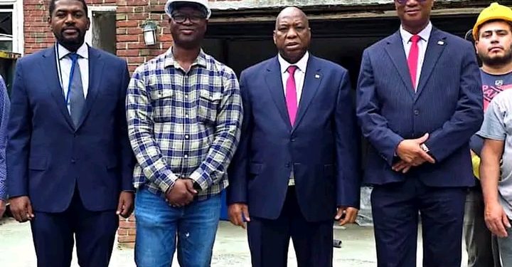 New York : le ministre guinéen des Affaires étrangères Dr Morissanda Kouyaté inspecte le chantier de la résidence diplomatique