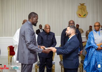 Guinée : Dix nouveaux ambassadeurs présentent leurs lettres de créance au président Mamadi Doumbouya