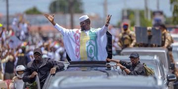 Conakry en liesse : le président Doumbouya salue un accueil historique et appelle à l’unité contre la pauvreté